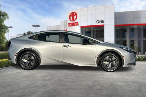 2024 Toyota Prius LE