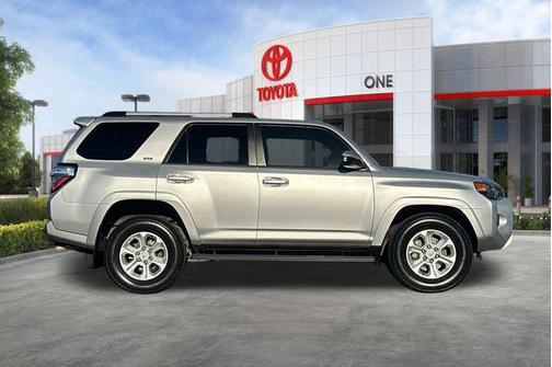 2023 Toyota 4Runner SR5