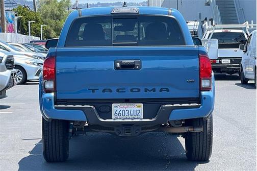 2019 Toyota Tacoma TRD Sport