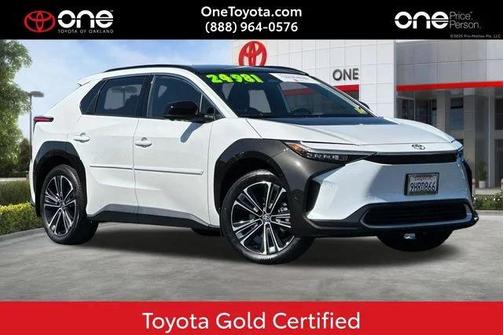 Wind Chill Pearl 2023 Toyota bZ4X Limited