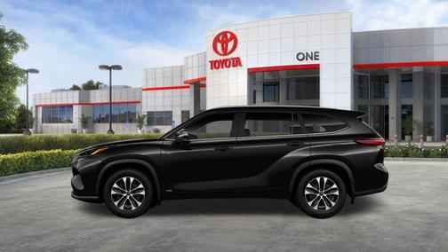 2026 Toyota Highlander Hybrid XLE