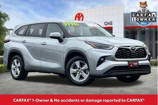 2024 Toyota Highlander LE