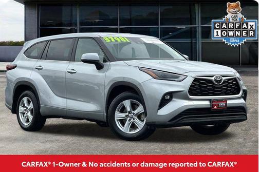 2024 Toyota Highlander LE