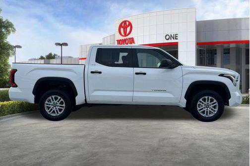 Ice Cap 2025 Toyota Tundra SR5