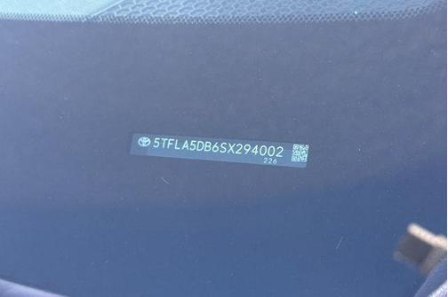 Ice Cap 2025 Toyota Tundra SR5