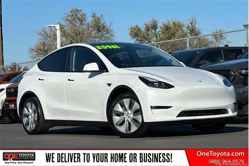 2024 Tesla Model Y Long Range Dual Motor All-Wheel Drive