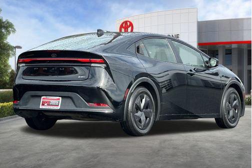 2024 Toyota Prius LE