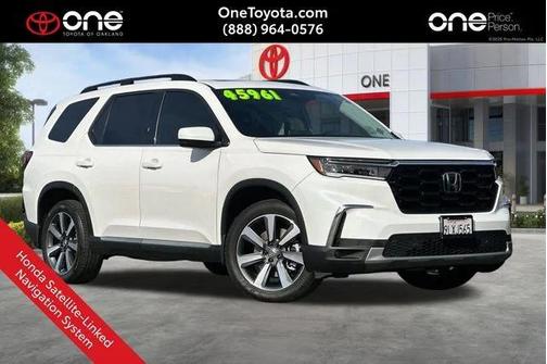 Platinum White Pearl 2025 Honda Pilot Touring 8-Passenger