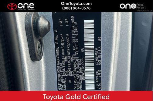2022 Toyota Sienna LE