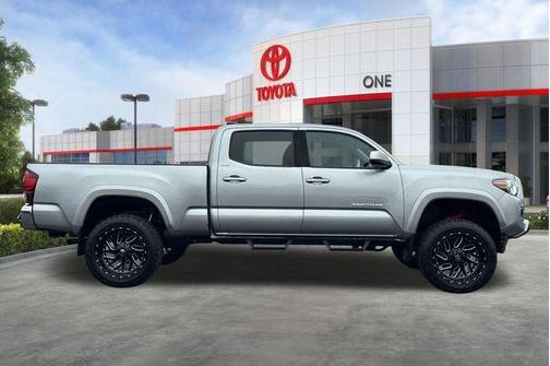 Celestial Silver Metallic 2022 Toyota Tacoma SR5