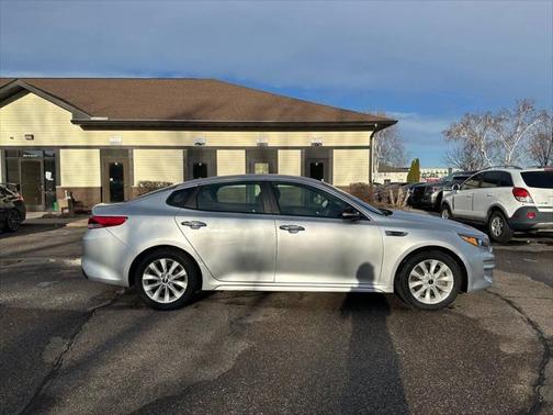 2017 Kia Optima LX