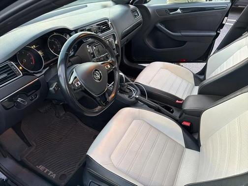 2015 Volkswagen Jetta 1.8T Sport