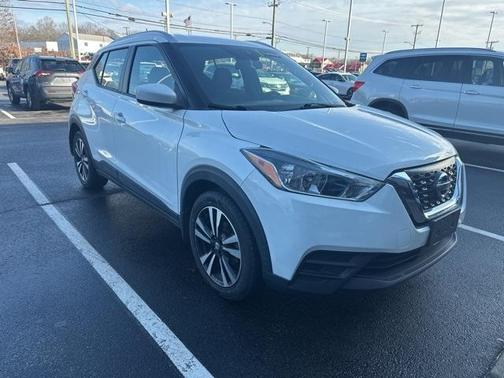 2020 Nissan Kicks SV