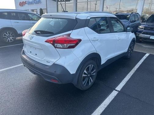 2020 Nissan Kicks SV
