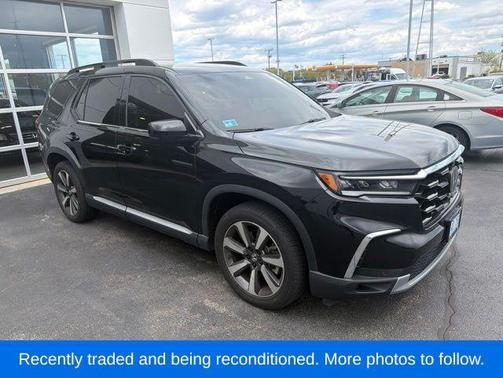 Black 2023 Honda Pilot Elite