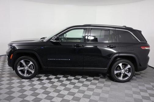 2023 Jeep Grand Cherokee 4xe Base