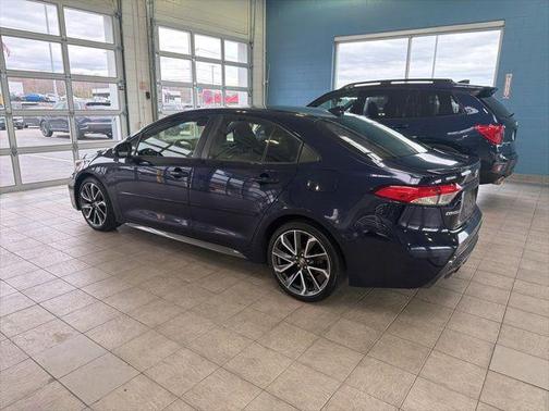 Blue 2020 Toyota Corolla SE