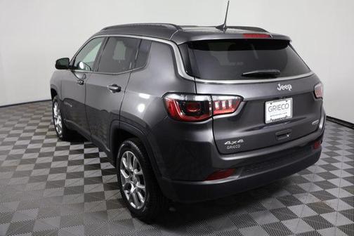 2023 Jeep Compass Latitude Lux