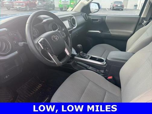 2016 Toyota Tacoma SR5