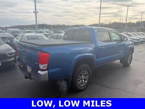 2016 Toyota Tacoma SR5