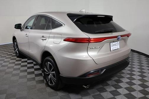 2024 Toyota Venza LE