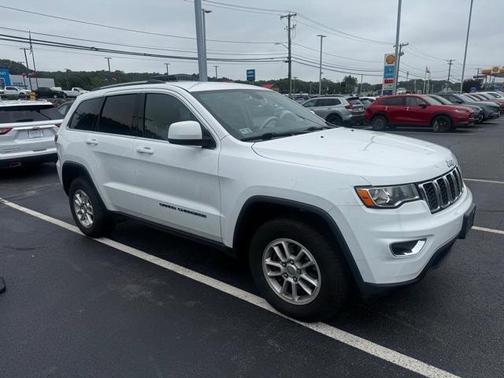 2020 Jeep Grand Cherokee Laredo E
