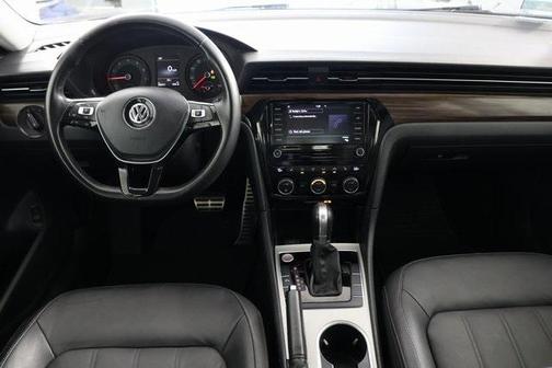 2020 Volkswagen Passat 2.0T SEL