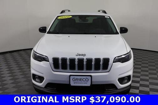 2022 Jeep Cherokee Latitude Lux