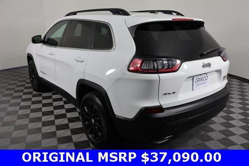 2022 Jeep Cherokee Latitude Lux