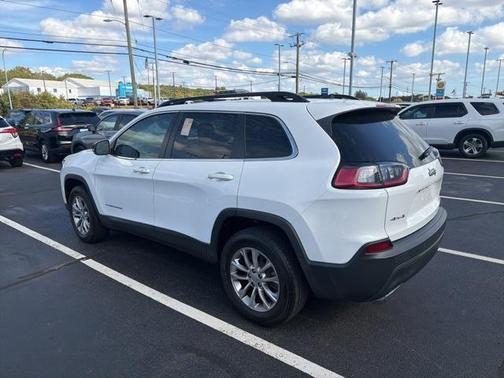 2022 Jeep Cherokee Latitude Lux
