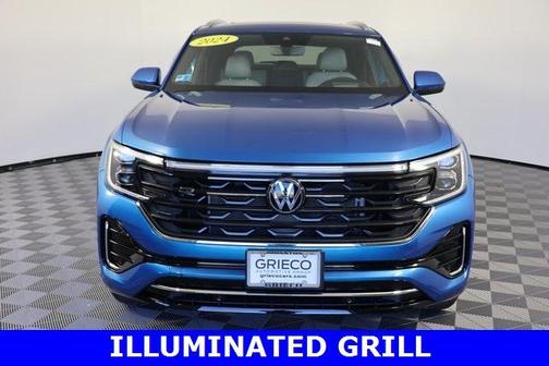 2024 Volkswagen Atlas Cross Sport 2.0T SEL R-Line