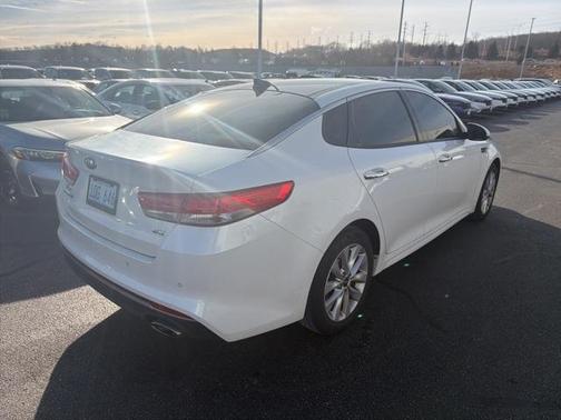 2018 Kia Optima EX