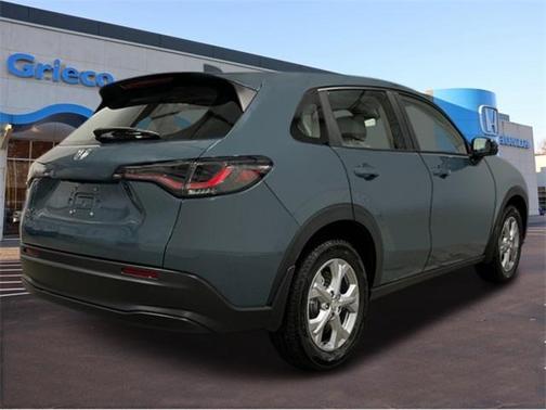 2025 Honda HR-V LX