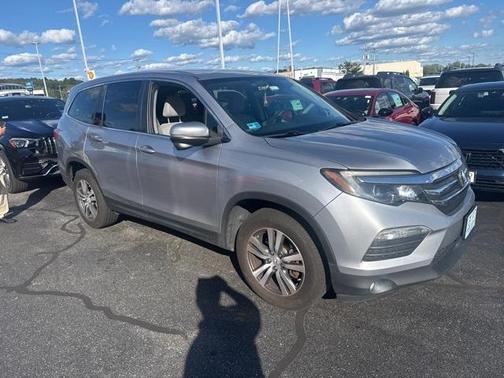 2017 Honda Pilot EX