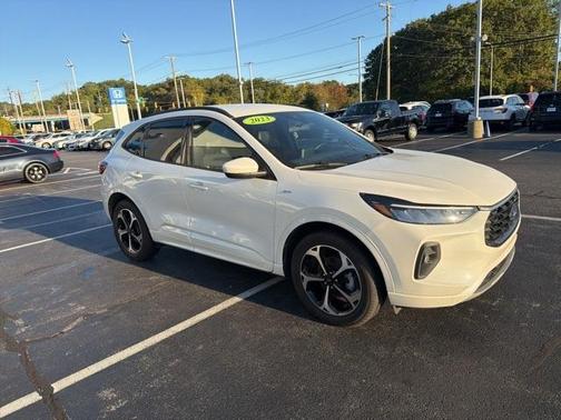 2023 Ford Escape ST-Line Select