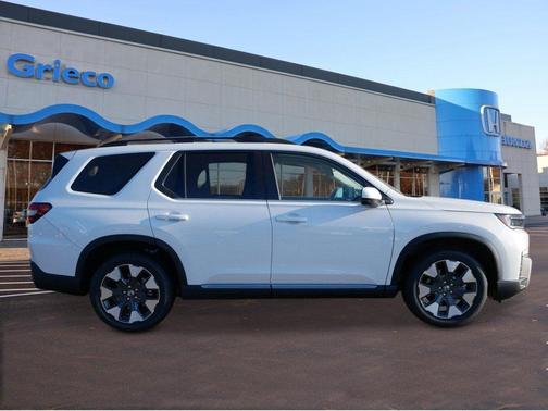 White 2026 Honda Pilot Elite