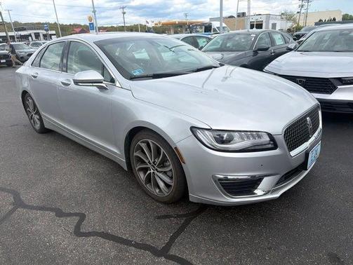 Ingot Silver 2019 Lincoln MKZ Reserve I