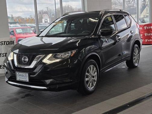 Midnight Pine Metallic 2019 Nissan Rogue SV