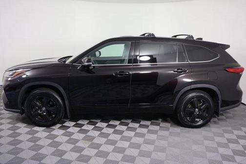 2021 Toyota Highlander LE