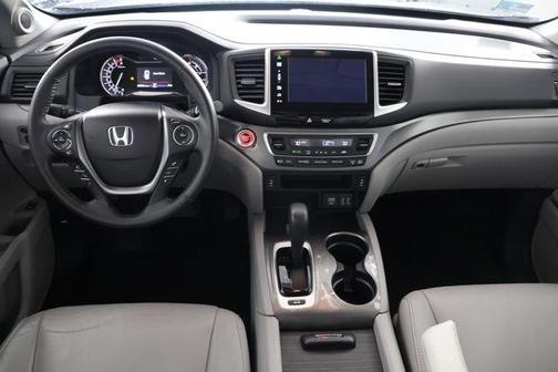 Blue 2016 Honda Pilot EX-L