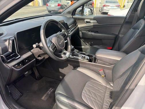 Wolf Gray 2023 Kia Sportage X-Line