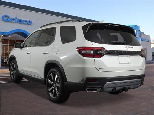 2025 Honda Pilot Elite