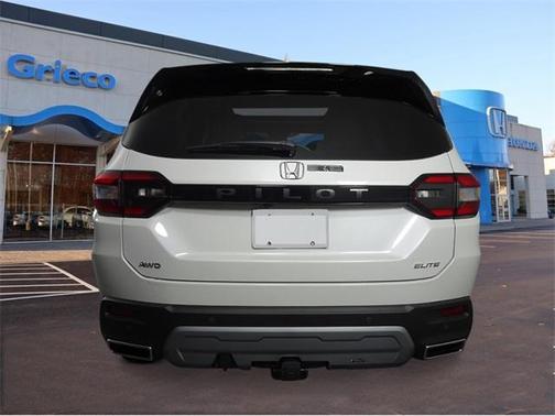 2025 Honda Pilot Elite
