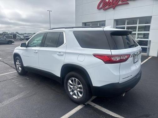 2021 Chevrolet Traverse LT Leather