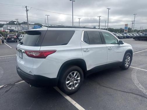 2021 Chevrolet Traverse LT Leather