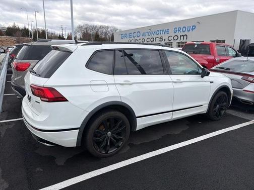 2020 Volkswagen Tiguan 2.0T SE R-Line Black
