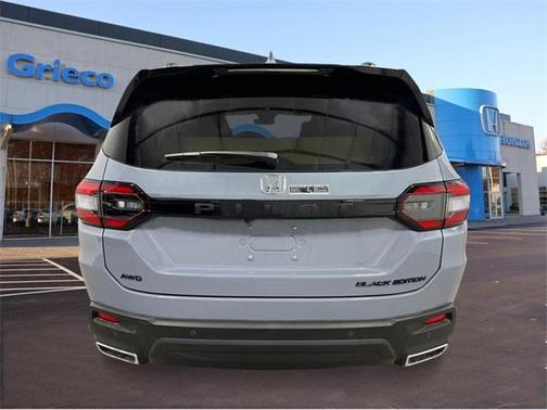 2025 Honda Pilot Black Edition
