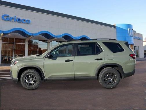 2026 Honda Pilot TrailSport
