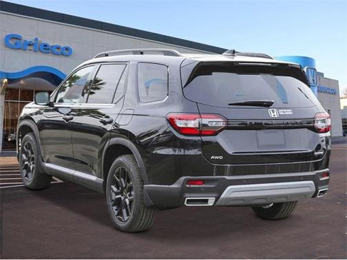 2025 Honda Pilot Sport