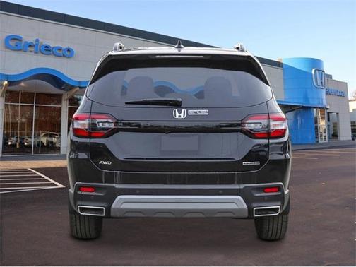 2025 Honda Pilot Sport